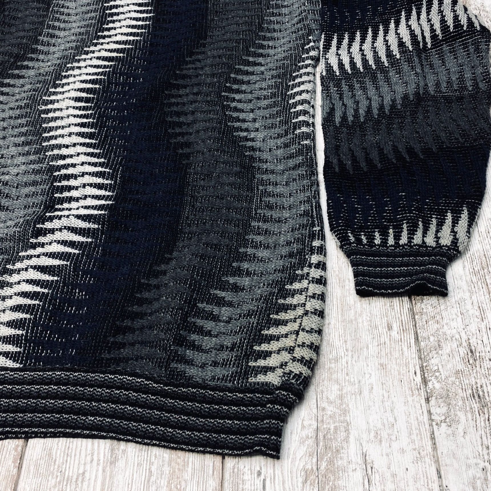 Vintage VINTAGE Evoluzione Sweater Mens Large Black Gray Grandpa Wool Blend Italy 7402 Size US L / EU 52-54 / 3 - 4 Thumbnail