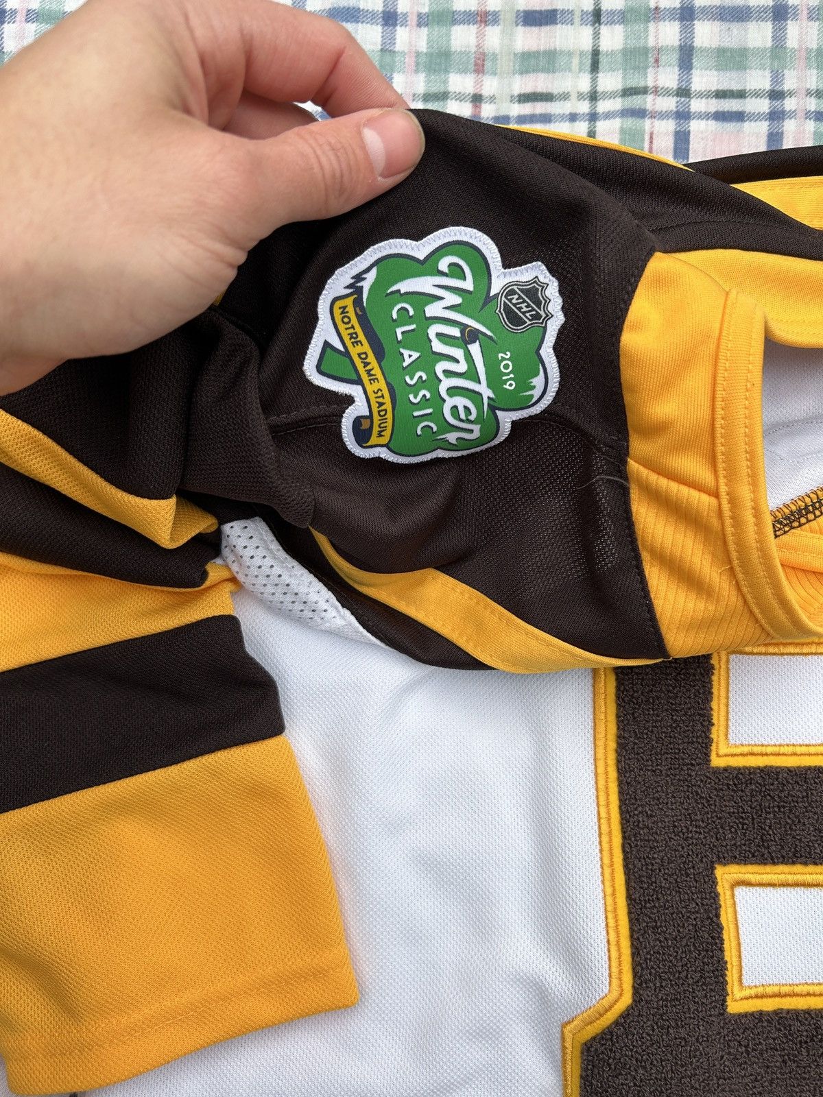 NHL 2019 Winter Classic Boston Bruins NHL Jersey Size US XS / EU 42 / 0 - 3 Thumbnail