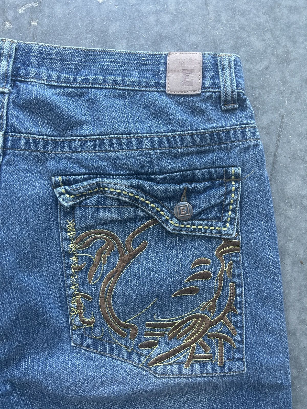 Vintage Vintage Y2K Emcee Baggy Jean Shorts Embroidered Size US 35 - 3 Thumbnail