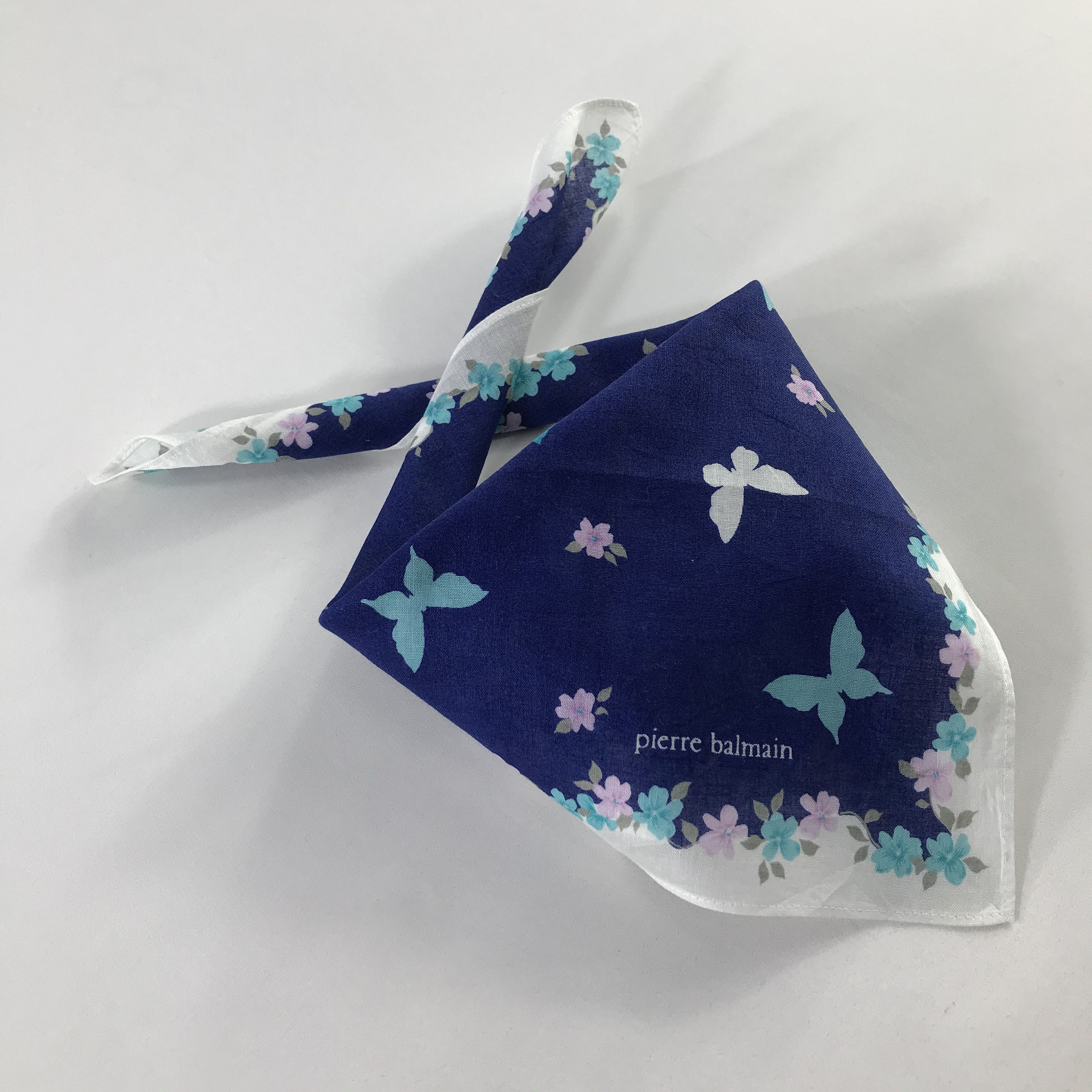 Pierre Balmain × Vintage Pierre Balmain Bandana / Handkerchief / Neckerchief - S516 Size ONE SIZE - 4 Thumbnail