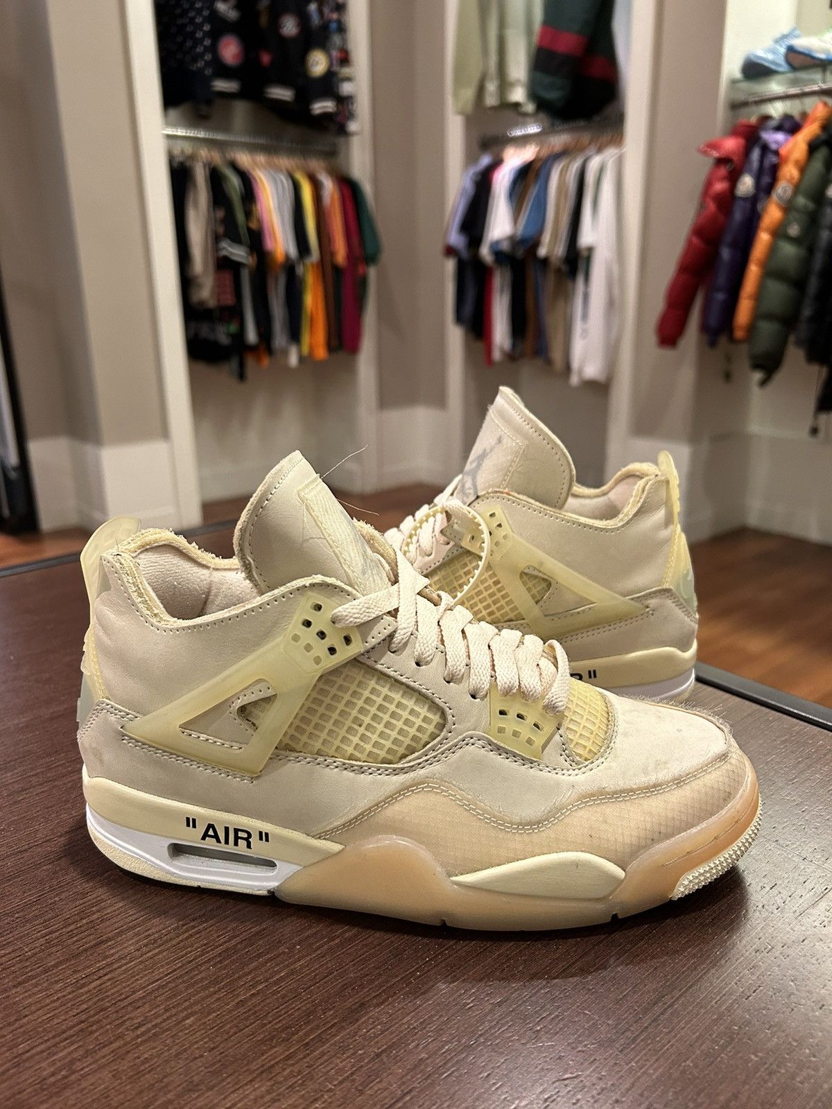Jordan Brand × Off-White Jordan 4 Retro Off-White Sail (Women's) Size US 7 / EU 40 - 2 Thumbnail