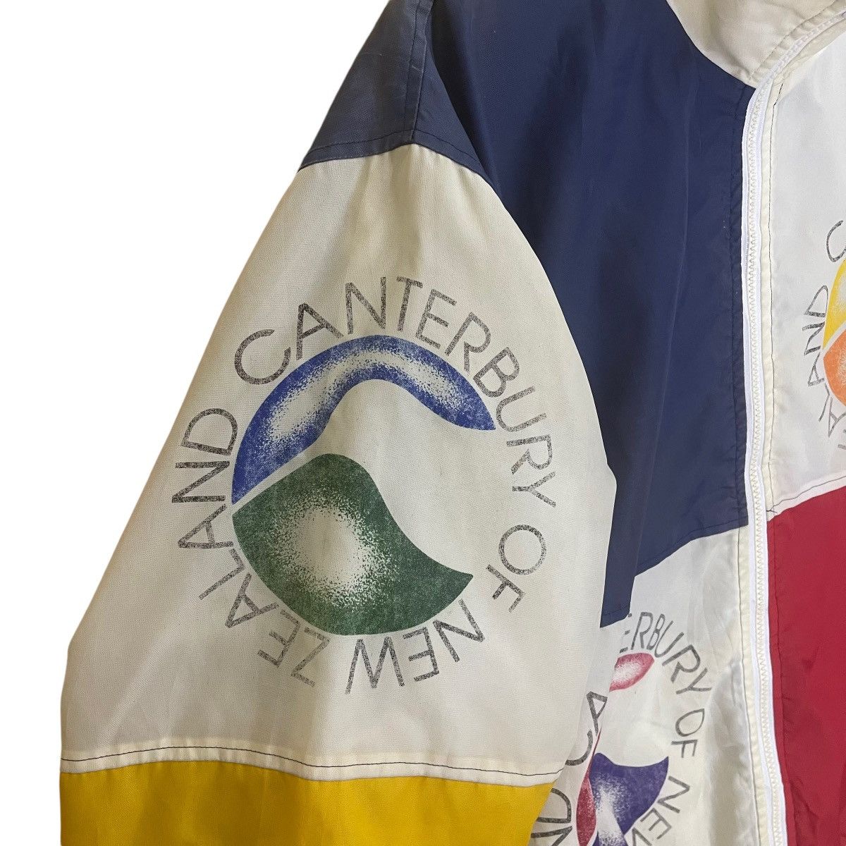 Canterbury of New Zealand Canterbury Of New Zealand Multicolour Fullzip Light Jacket Size US L / EU 52-54 / 3 - 6 Thumbnail