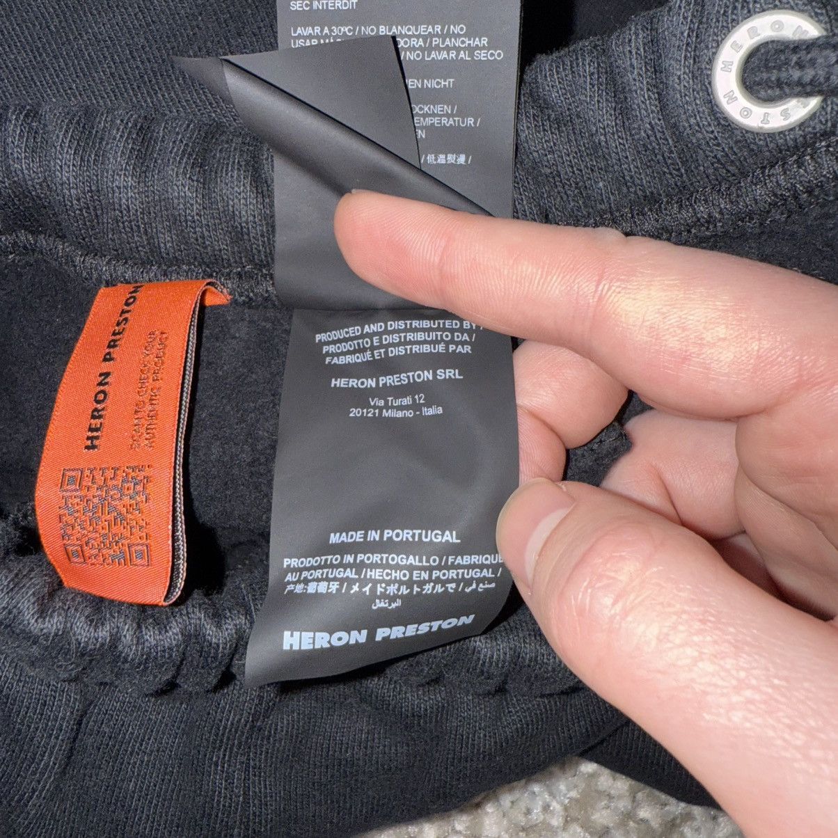 Heron Preston Heron preston script sweatpants joggers logo size Small Size US 30 / EU 46 - 10 Thumbnail