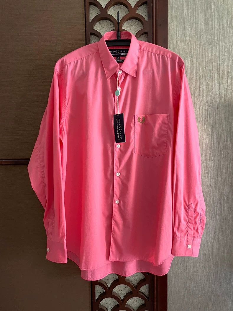 Comme des Garcons comme des garcons Rose red long sleeved shirt 2503-Nextarro Size US S / EU 44-46 / 1 - 1 Thumbnail