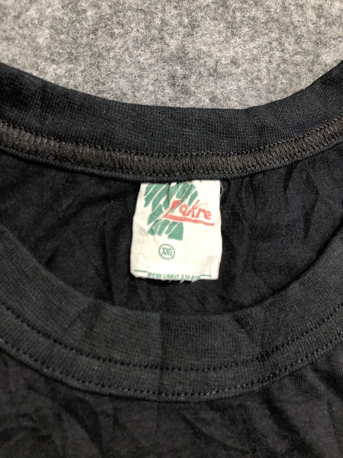 Vintage Vintage Bossa Nova Antonio Carlos Jobim T-Shirt Size US XL / EU 56 / 4 - 4 Thumbnail