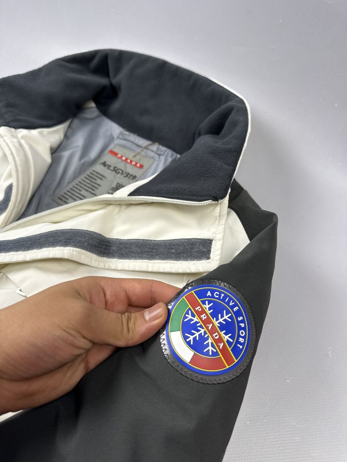 Prada Prada sport goretex ski jacket white performance Size US XL / EU 56 / 4 - 20 Thumbnail