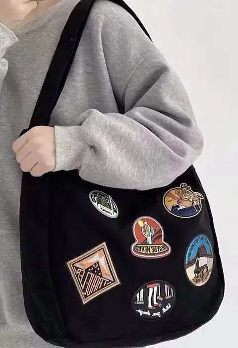 Handmade × Individualized Shirts × Japanese Brand Fashion y2k patches canvas shoulder messenger bag vintage Size ONE SIZE - 2 Thumbnail