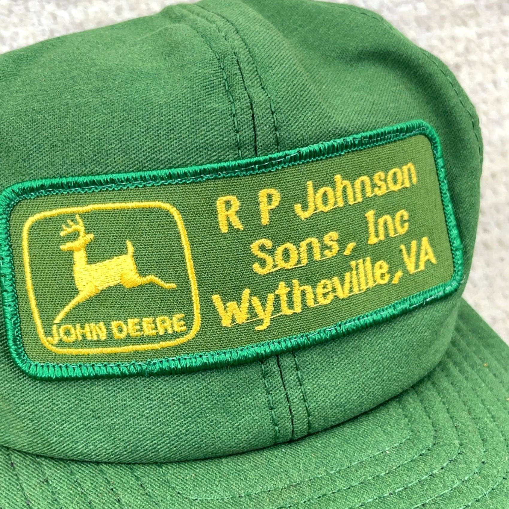 Vintage VINTAGE Louisville MFG Hat Mens One Size Green John Deere Trucker Cap Made USA 80s Tractor Patch Size ONE SIZE - 2 Thumbnail
