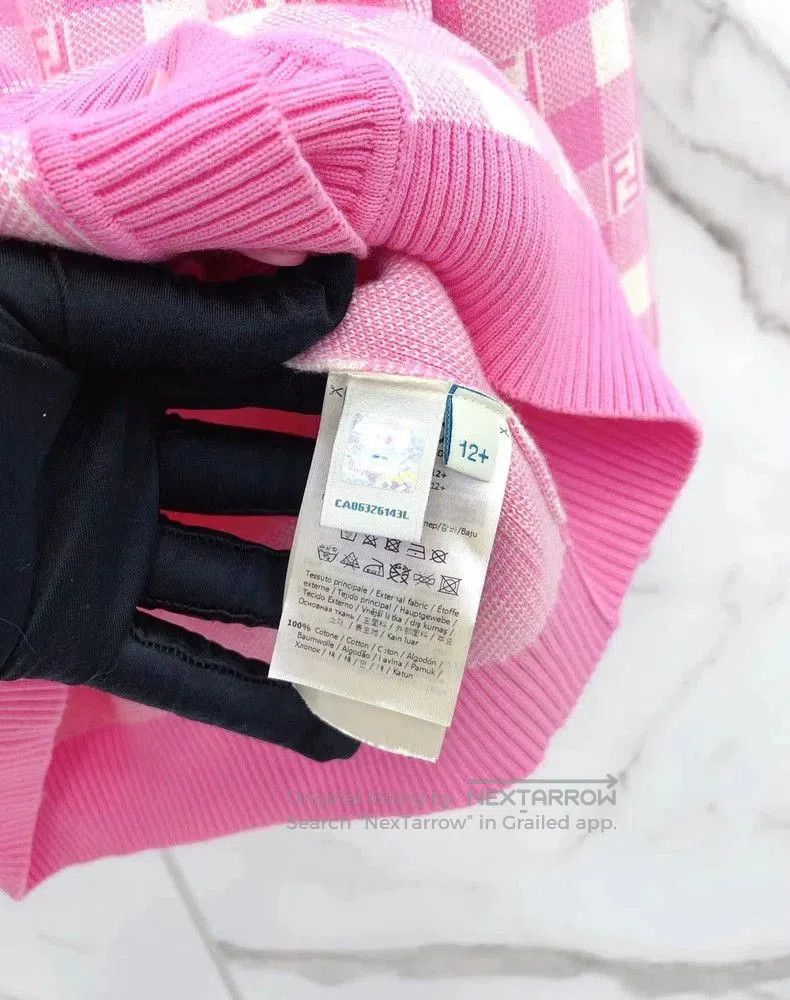 Fendi Fendi Pink F-Logo V-Neck Knit Cardigan. Size US XS / EU 42 / 0 - 8 Thumbnail