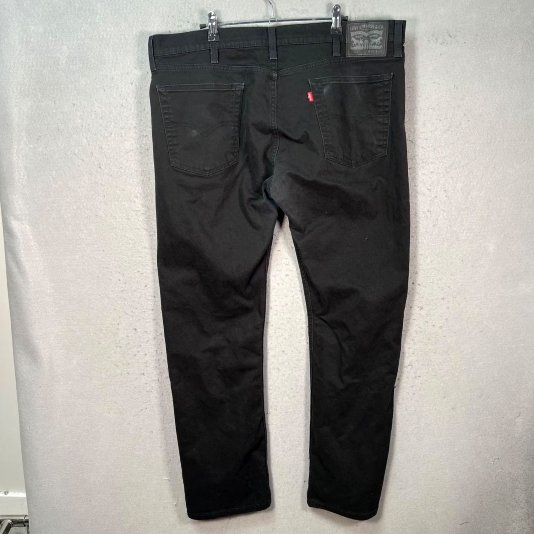 Levi's Levi's 513 Jeans Slim Straight Black Cotton Blend Denim 38x32 Mens Regular Modern 5-Pocket Zip Vintage No Size US 38 / EU 54 - 2 Thumbnail