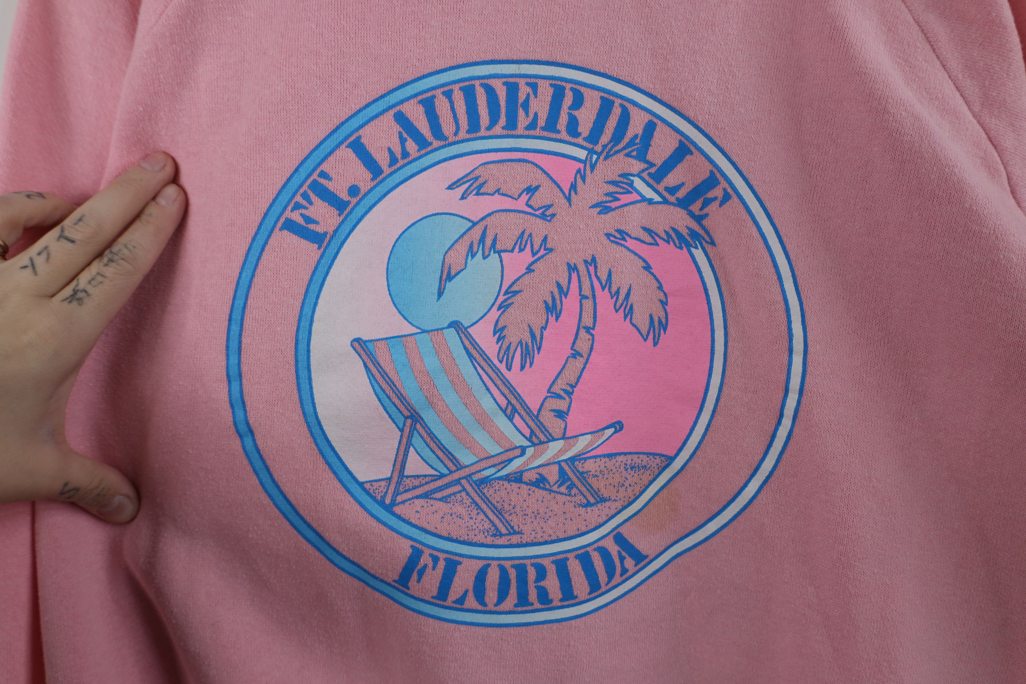 Vintage Vintage 80s Streetwear Lauderdale Crewneck Sweatshirt USA Size L / US 10 / IT 46 - 4 Thumbnail