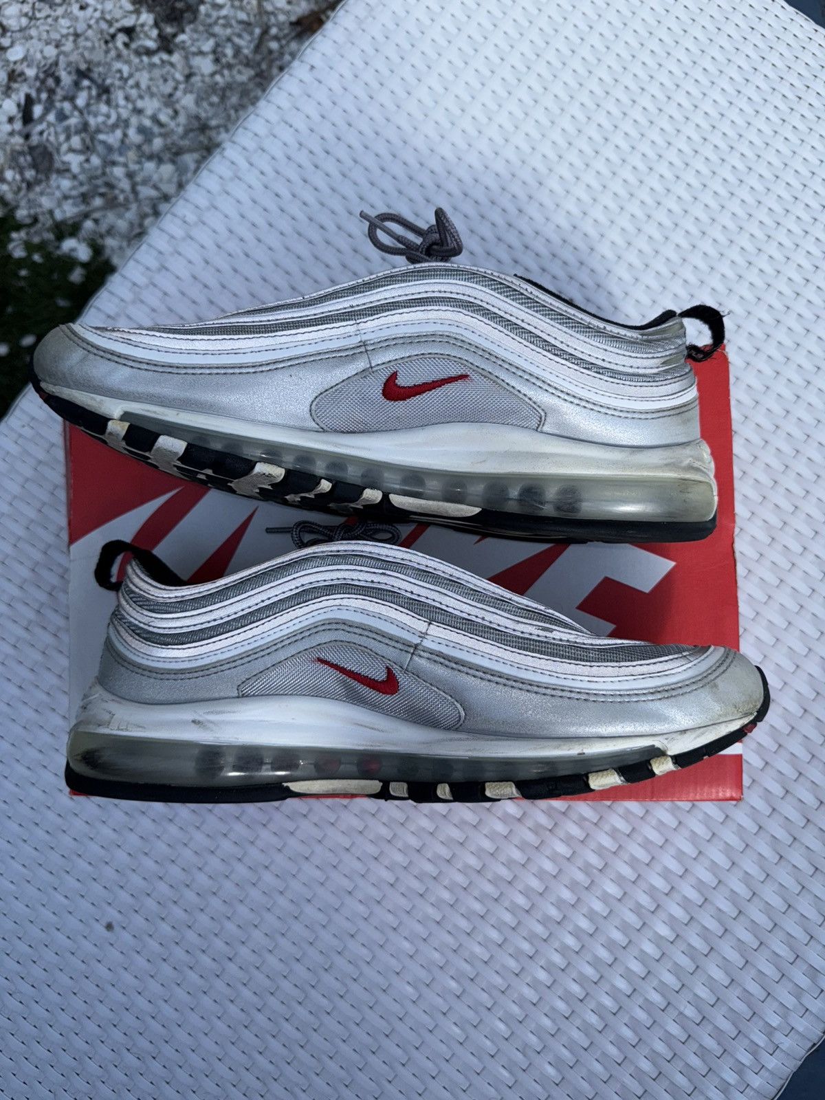 Nike Size 10.5-Nike Air max 97 Silver bullet (2016/17) Size US 10.5 / EU 43-44 - 2 Thumbnail
