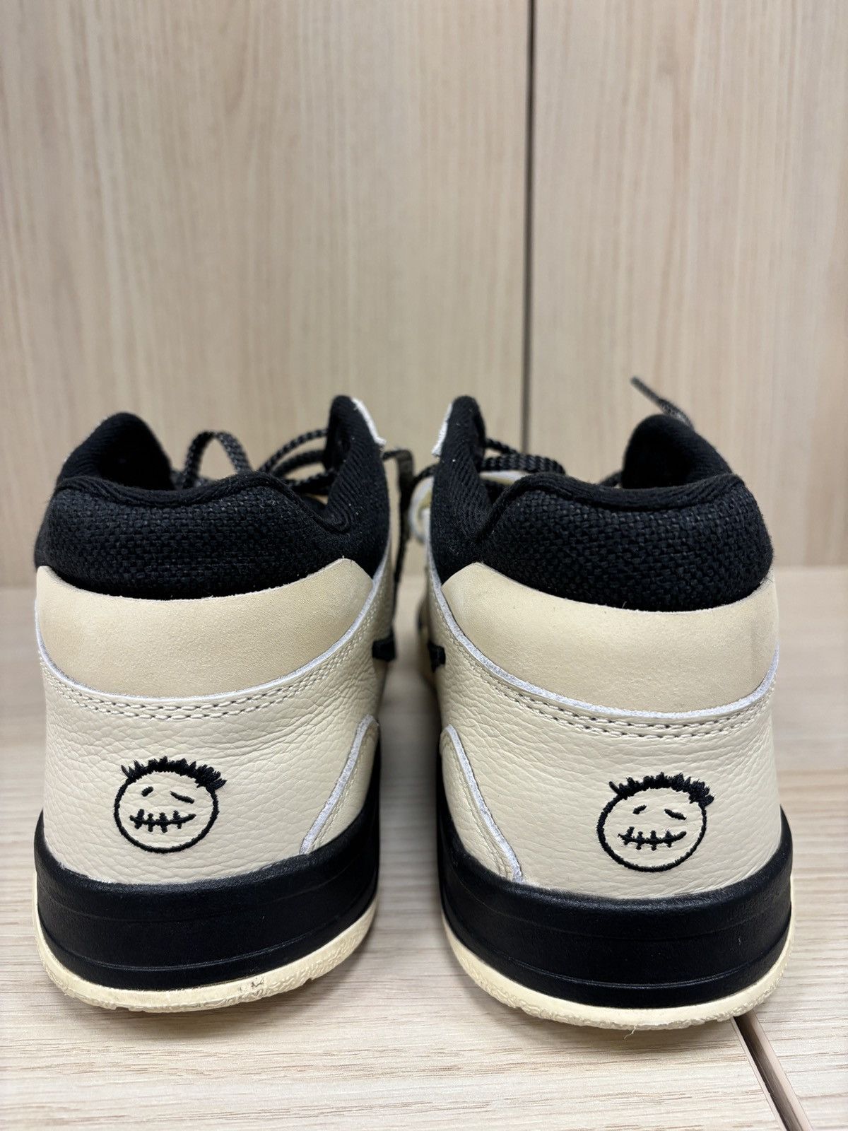 Nike × Travis Scott Bright cactus jumpman jacks travis X jordan Size US 10.5 / EU 43-44 - 2 Thumbnail