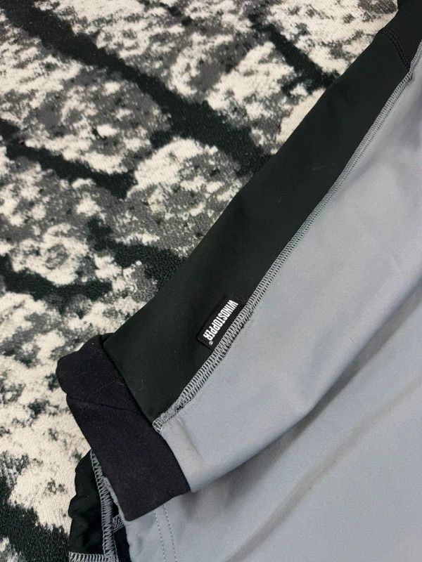 Haglofs Haglofs ski jacket gray black logo M windstopper Size US M / EU 48-50 / 2 - 4 Thumbnail