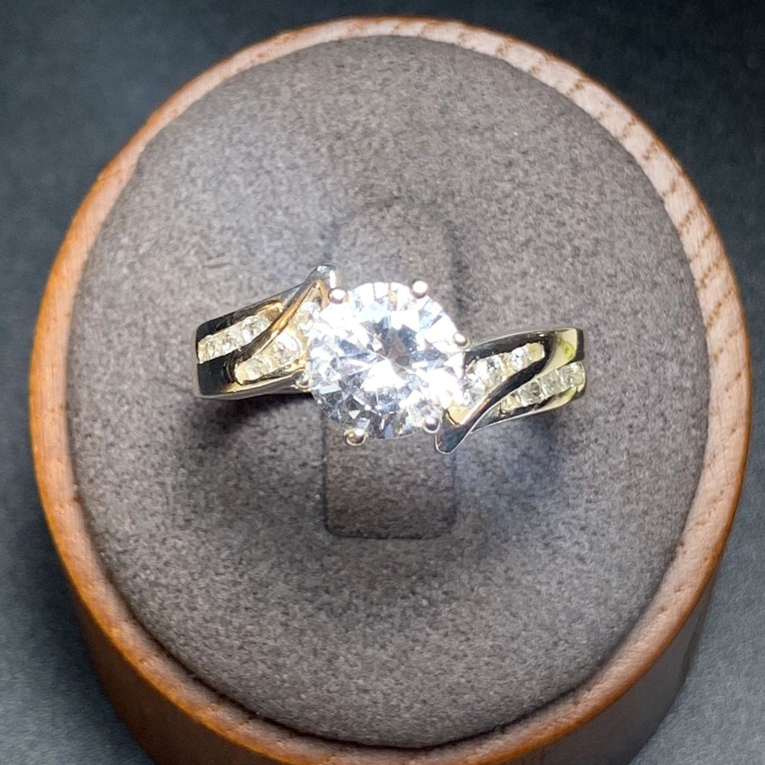 Other Solid Sterling Silver 925 Cubic Zirconia Split Shoulders Byp Size ONE SIZE - 1 Thumbnail