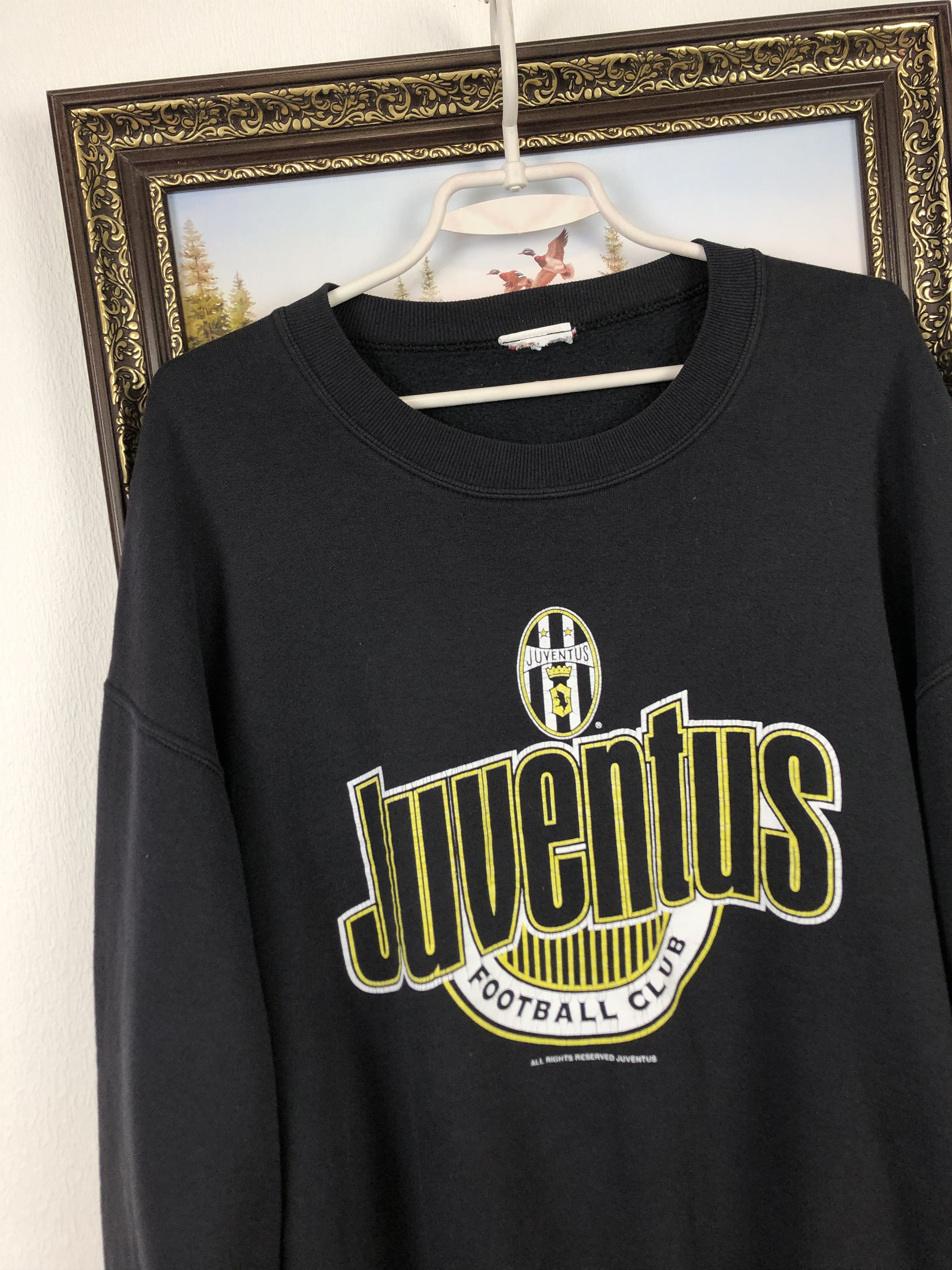 Vintage Vintage Juventus Football Sweatshirt Soccer Crewneck Rare Size US L / EU 52-54 / 3 - 6 Thumbnail