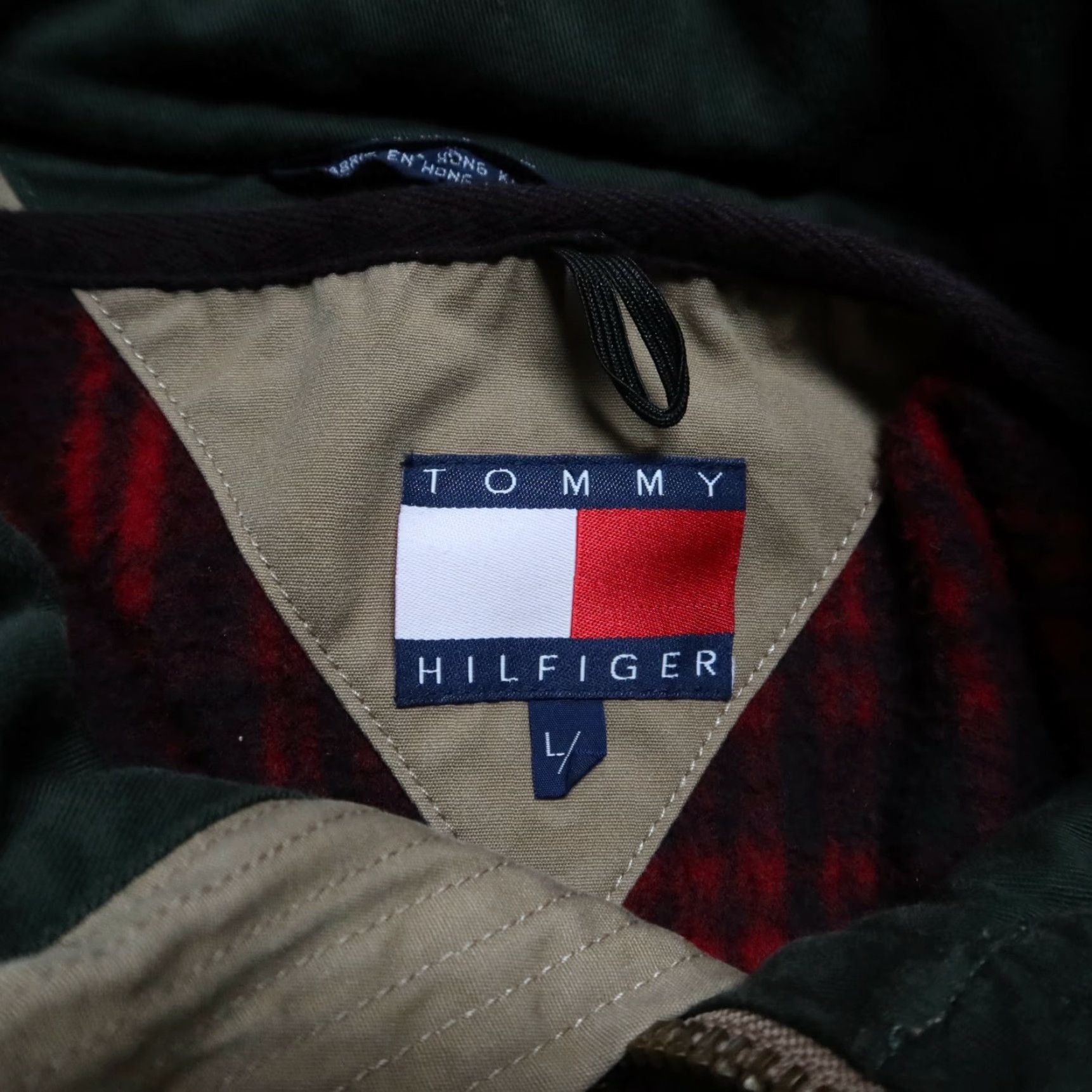 Tommy Hilfiger VINTAGE Tommy Hilfiger Outdoors Jacket Mens Large Brown 90s Ranger Division 82nd Hunting Size US L / EU 52-54 / 3 - 6 Thumbnail