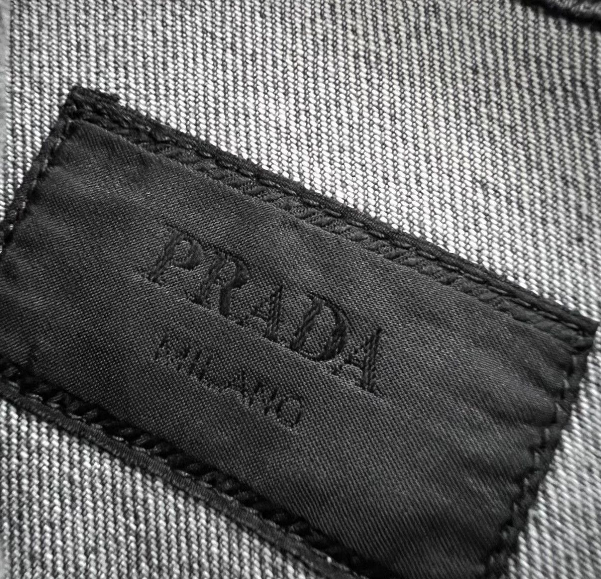 Prada Prada Grey Washed Triangle Logo Denim Shirt J41 Size US M / EU 48-50 / 2 - 3 Thumbnail