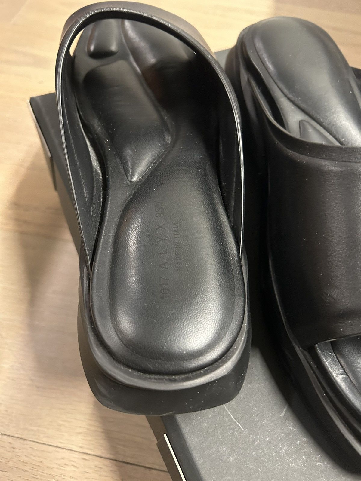 1017 ALYX 9SM Alyx mono slides size 9 Size US 9 / EU 42 - 1 Thumbnail