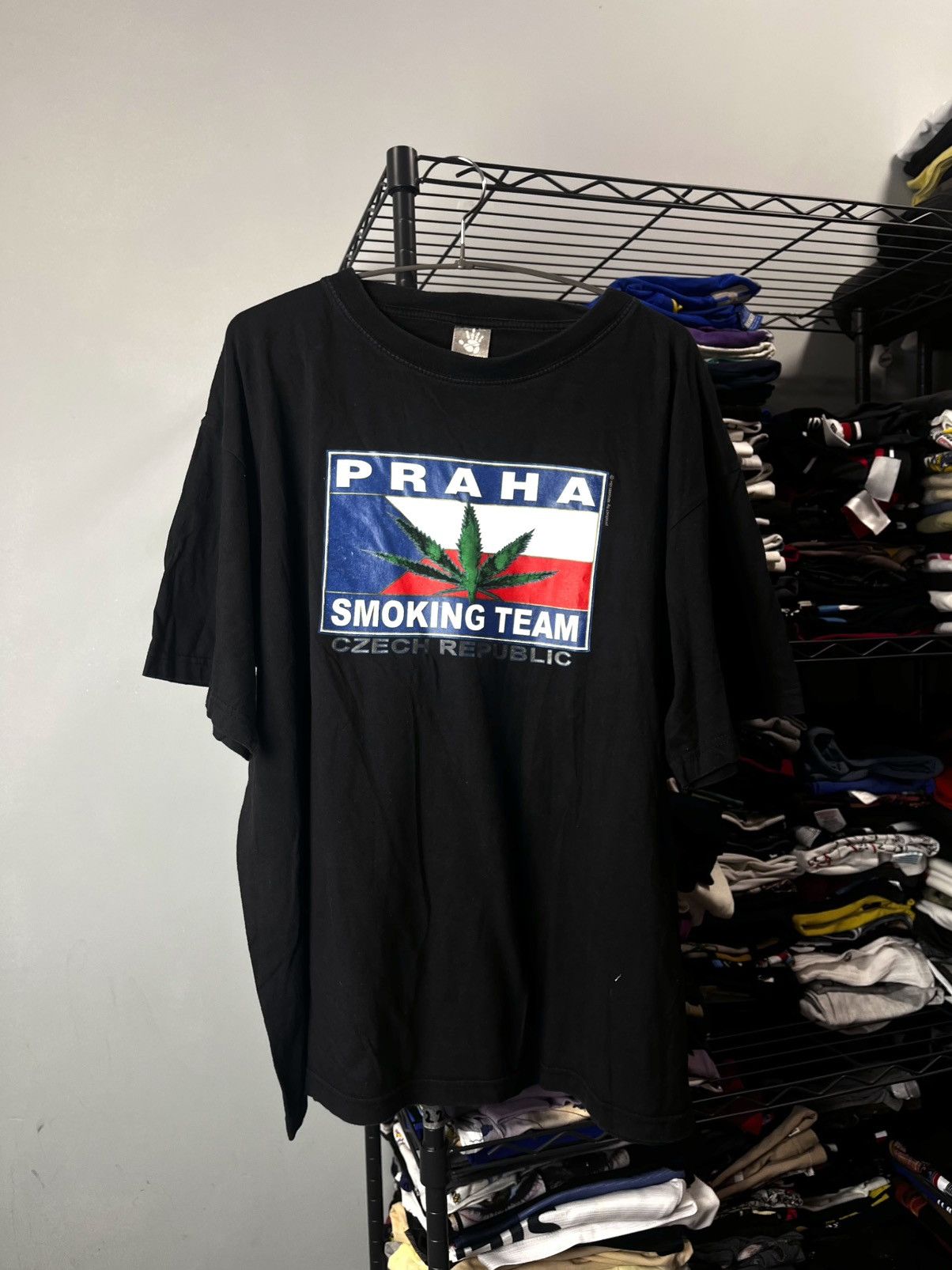 Vintage 1990’s Vintage Praha Smoking Team Marijuana Weed Rap Tee Size US XXL / EU 58 / 5 - 1 Thumbnail