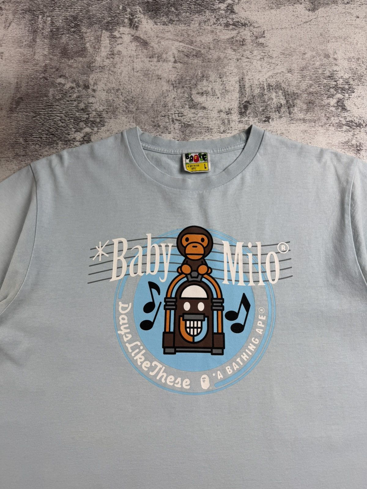 Bape BAPE A Bathing Ape Baby Milo T Shirt Tee Size US L / EU 52-54 / 3 - 7 Thumbnail