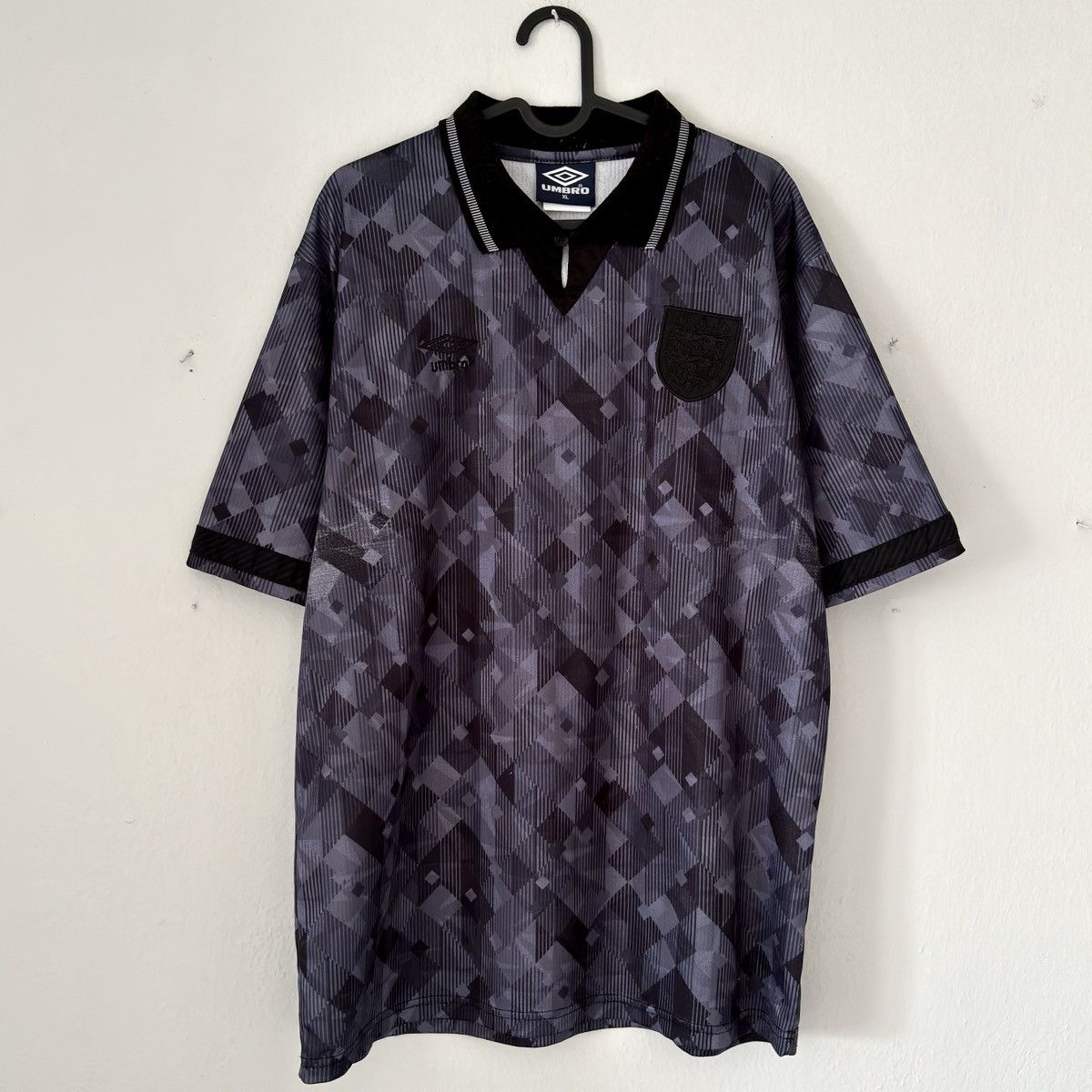 Umbro × Vintage 1990 1992 England Umbro Vintage Retro Soccer Jersey Kit Tee Size US XL / EU 56 / 4 - 3 Thumbnail