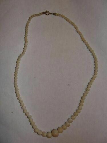Designer Lovely Graduated Smooth Angel Skin Coral Beaded Necklace Size ONE SIZE - 4 Thumbnail