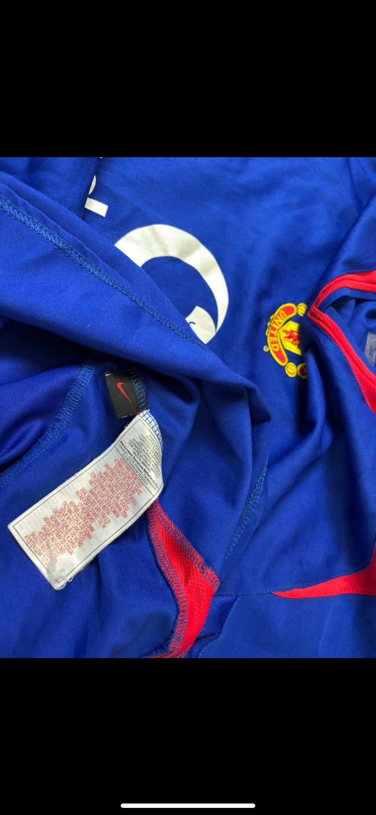 Nike Vintage nike Manchester United soccer jersey size M blue Size US M / EU 48-50 / 2 - 3 Thumbnail