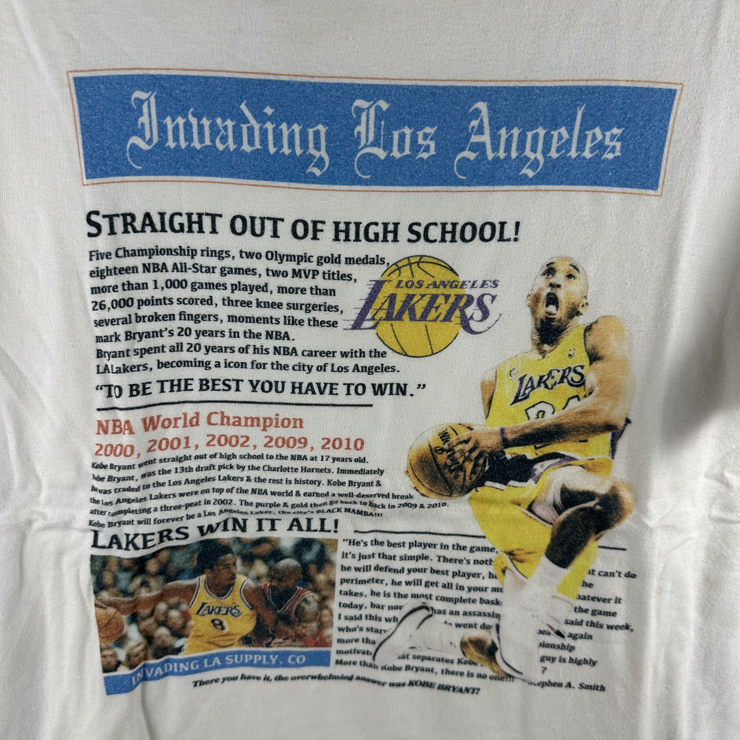 Vintage Kobe Bryant LA Lakers NBA Straight Outta Highschool Tee Size US L / EU 52-54 / 3 - 2 Thumbnail
