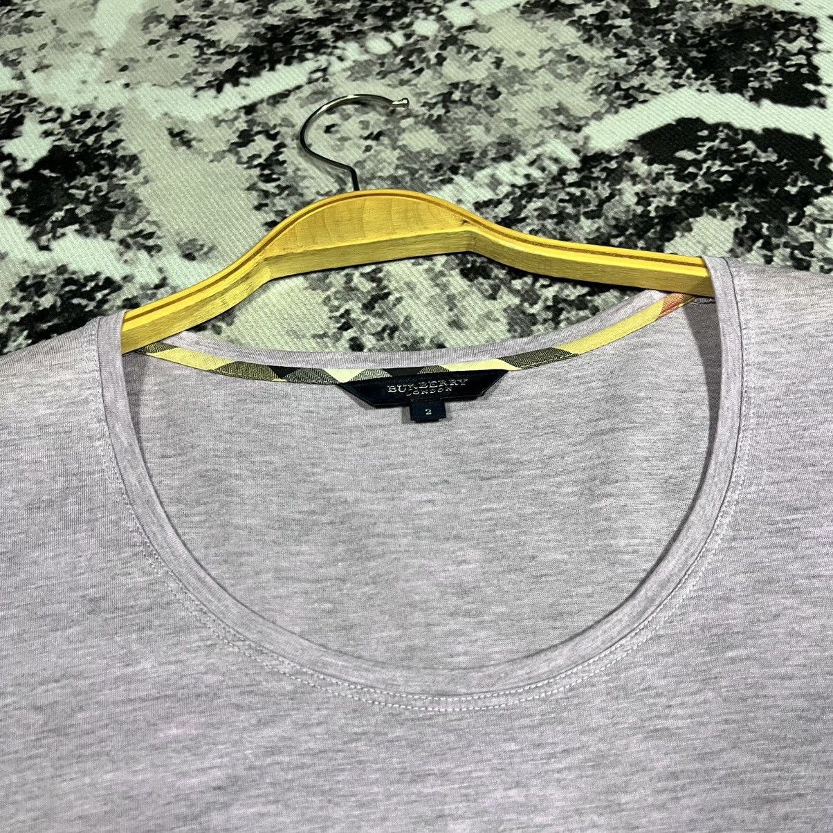 Burberry Burberry London Tshirt Size S / US 4 / IT 40 - 4 Thumbnail