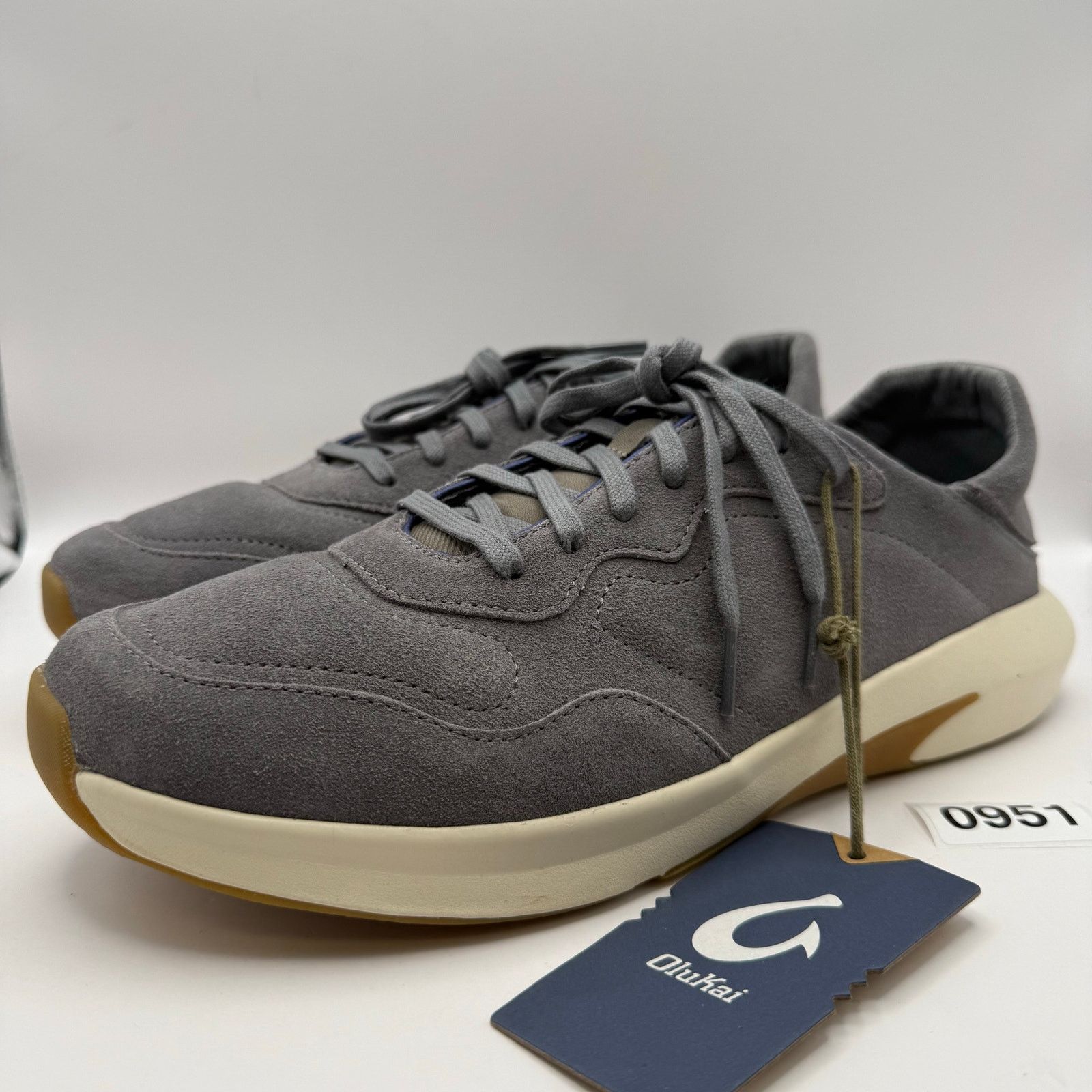 Olukai OLUKAI KOHEO MEN'S 10 GREY SUEDE LEATHER CONVERTIBLE SNEAKER Size US 10 / EU 43 - 1 Thumbnail