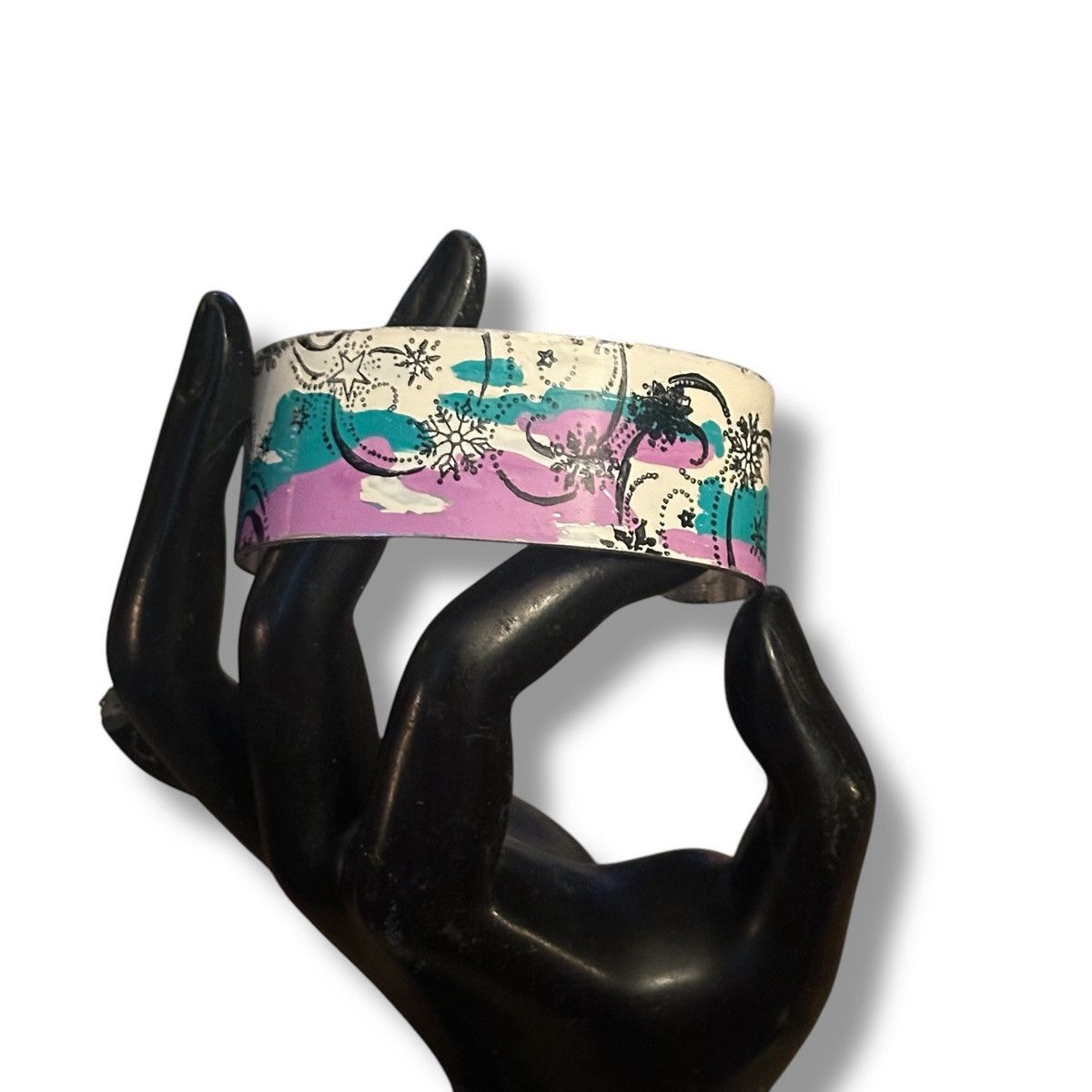 Other Colorful snowflake print wide cuff bracelet Size ONE SIZE - 3 Thumbnail