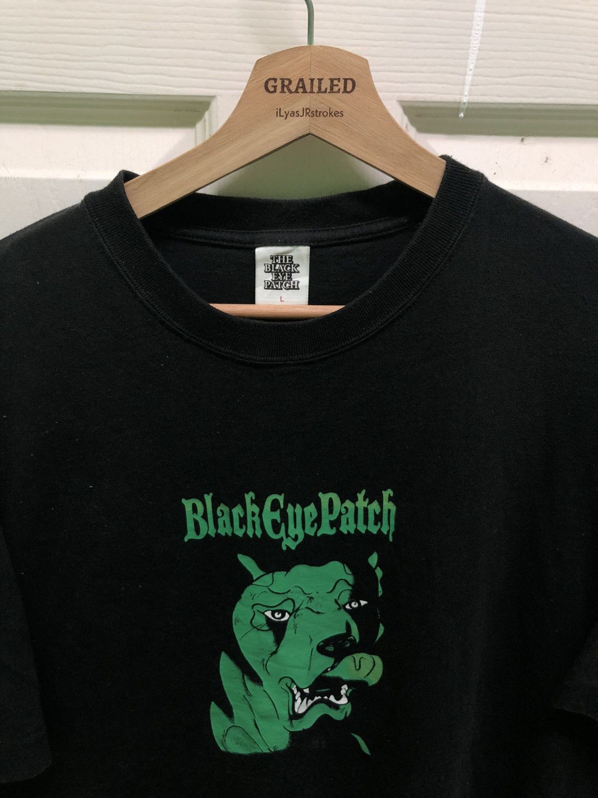 Japanese Brand Vintage Black Eye Patch Concrete Shirt Tee Size US L / EU 52-54 / 3 - 4 Thumbnail
