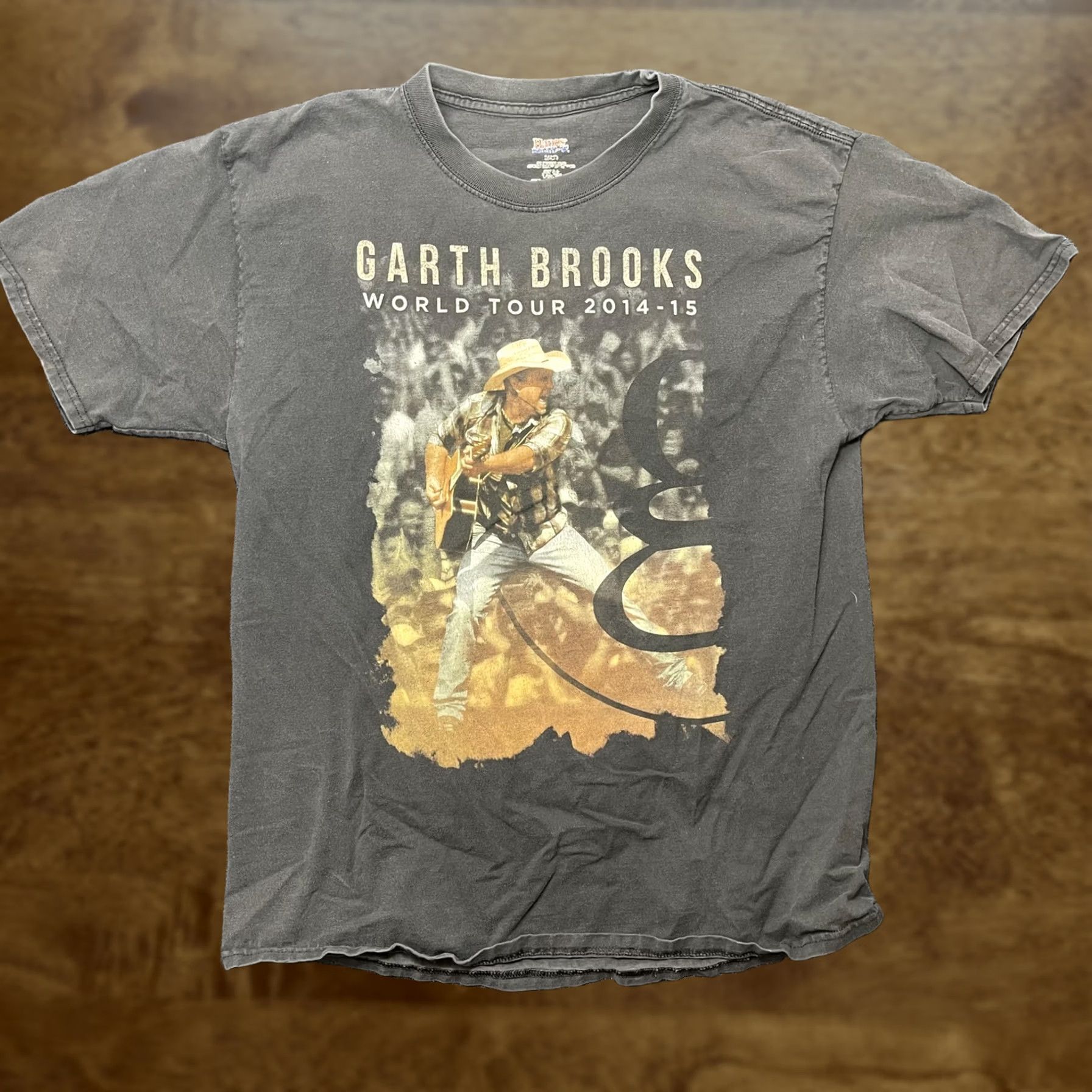 Hanes Garth Brooks Shirt Mens Large Black World Tour Concert Tee T-Shirt Size US L / EU 52-54 / 3 - 1 Thumbnail