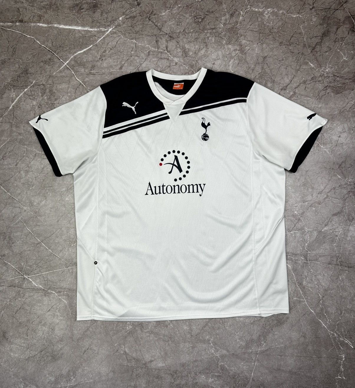 Puma × Vintage Vintage puma Tottenham soccer jersey size Xxl Spurs Size US XXL / EU 58 / 5 - 2 Thumbnail