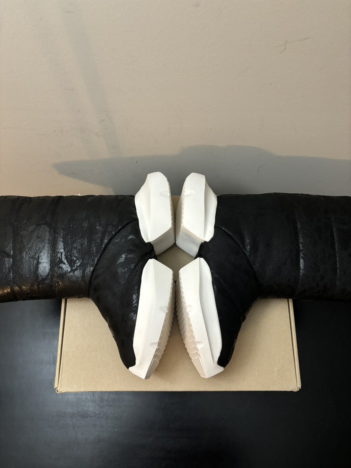 Rick Owens Drkshdw Rick Owens DRKSHDW Lunar Split Padded Boots Black Size US 8 / EU 41 - 4 Thumbnail