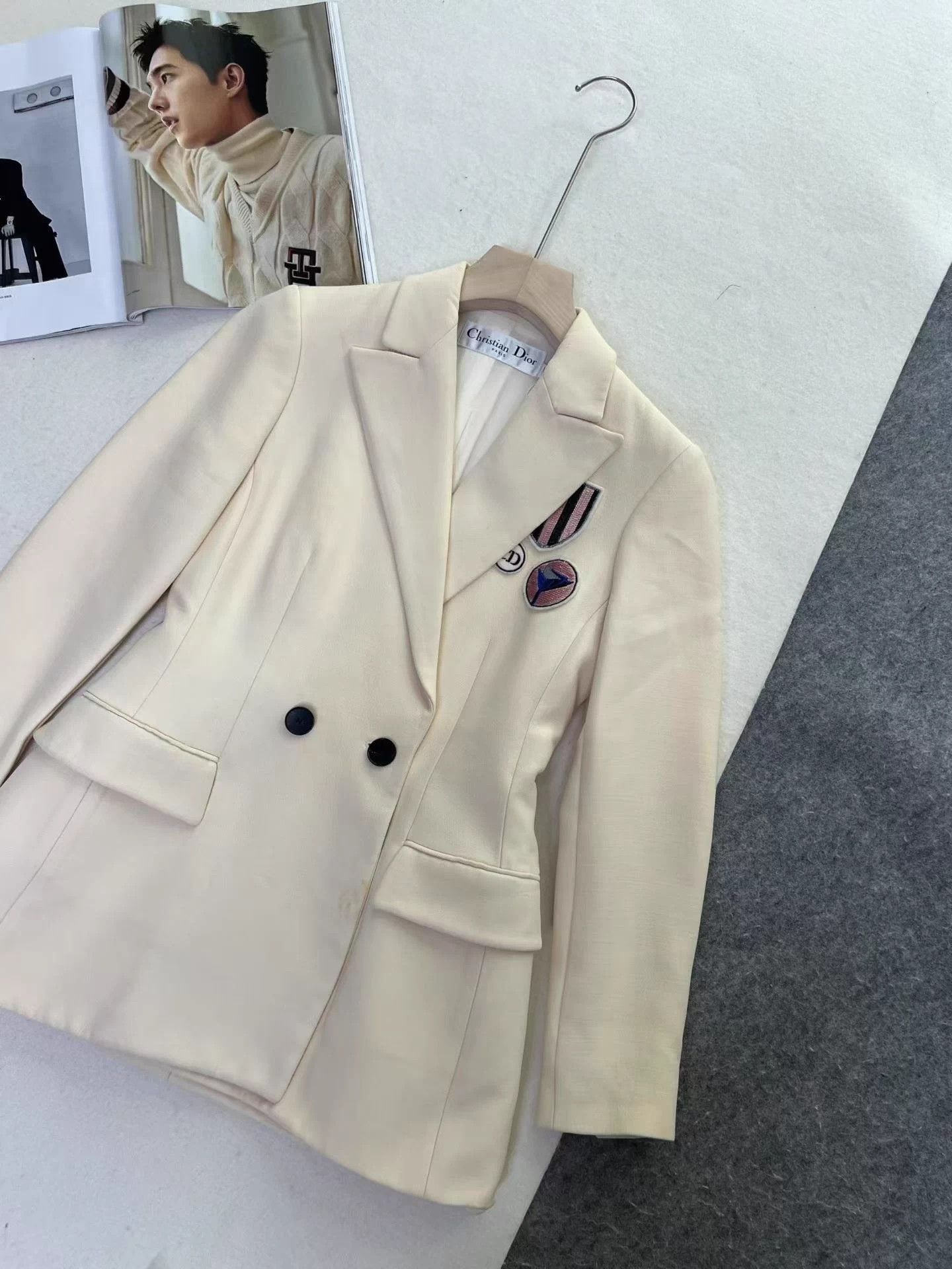 Dior Dior Embroidered Logo Blazer 34 Size XS / US 0-2 / IT 36-38 - 2 Thumbnail