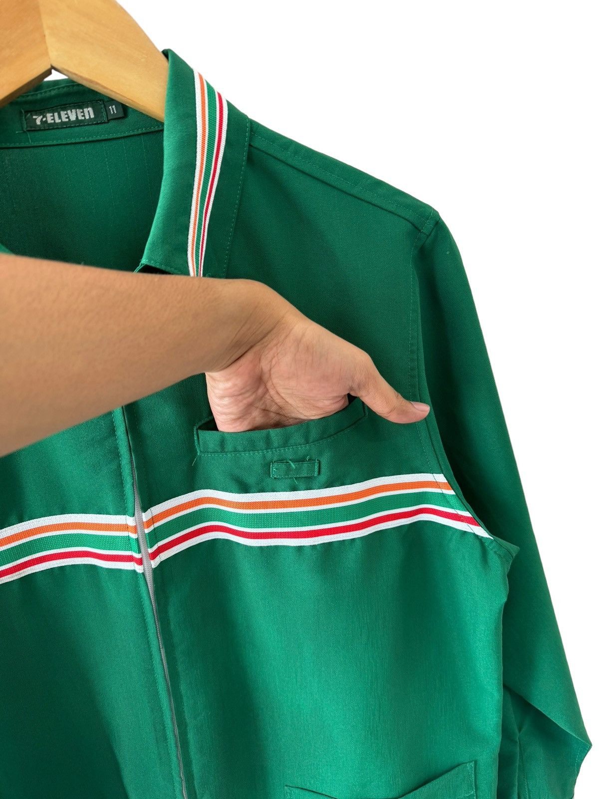 Japanese Brand Vintage 7-ELEVEN Uniform Shirt/Jacket Zip Up Size US M / EU 48-50 / 2 - 9 Thumbnail