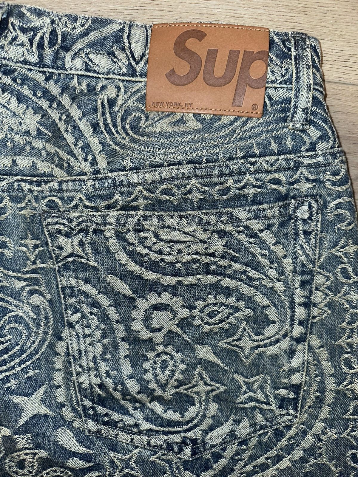 Supreme Supreme Bandana Jacquard Baggy Jean Size US 30 / EU 46 - 3 Thumbnail