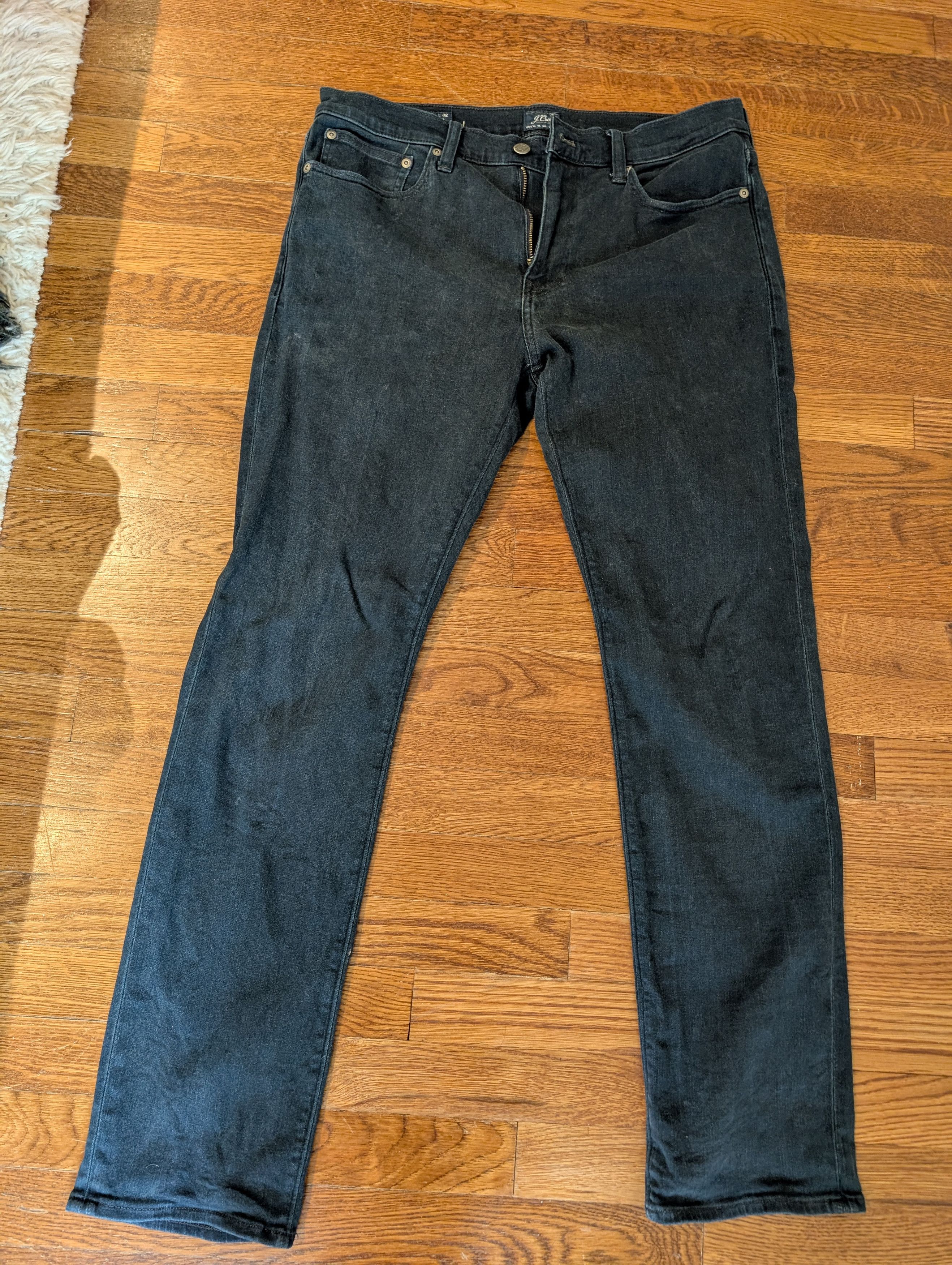 J.Crew 770 Straight- fit stretch jean in deep lake wash Size US 33 - 1 Thumbnail
