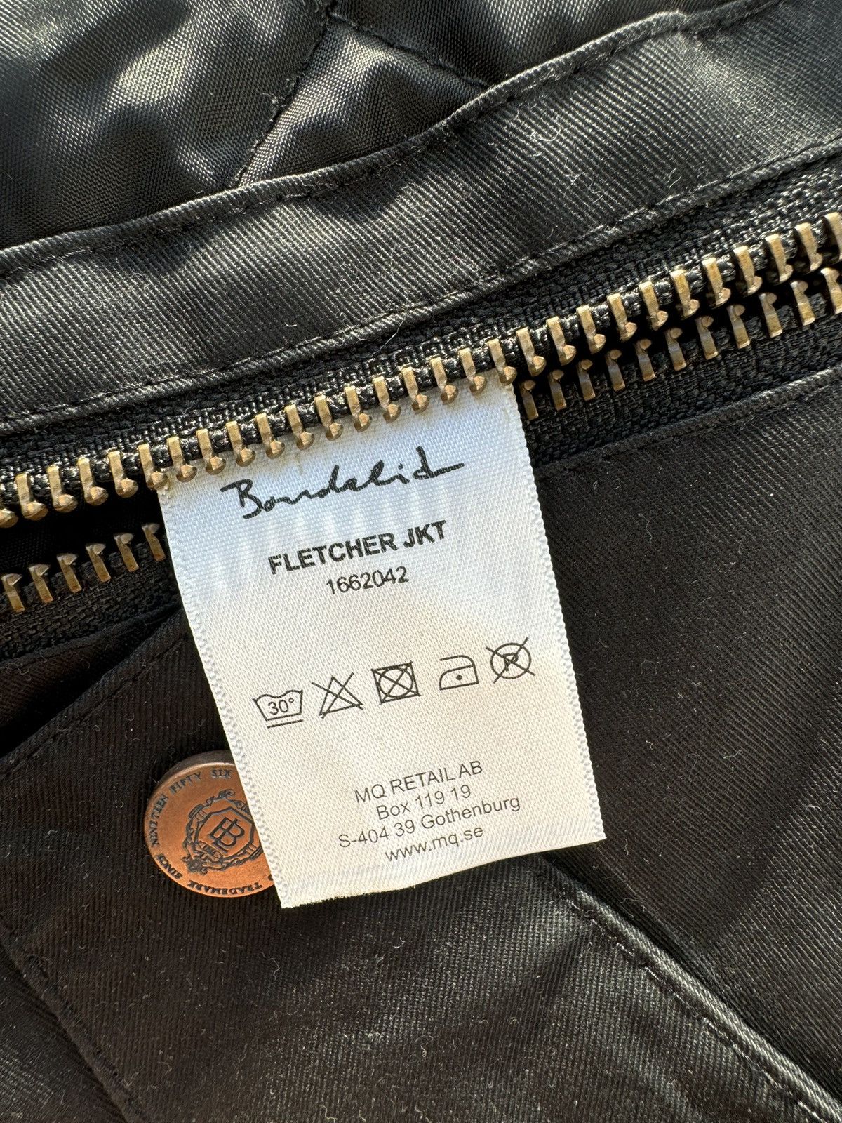 Bomber Jacket like Burberry Heritage jacket
