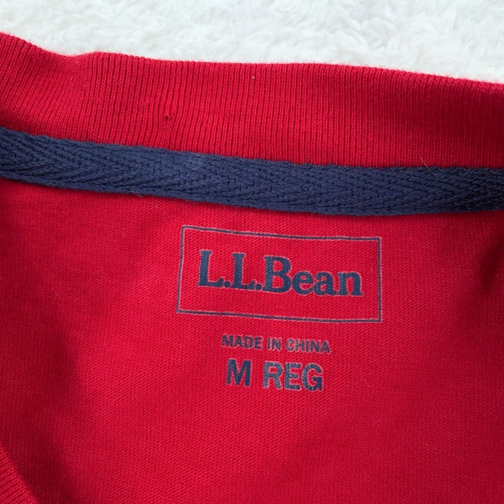 Vintage L.L. Bean L/S T Shirt Mens Medium Nautical Red Spell Out Snow Camping Mountains Shirt Mens Medium Red Outdoor Graphic Print Crew Neck Size US M / EU 48-50 / 2 - 3 Thumbnail