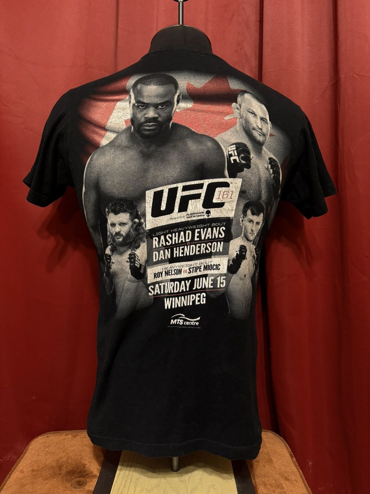 UFC UFC 161 Winnipeg Tshirt Evans Vs Henderson Fight Night Grail Size US S / EU 44-46 / 1 - 1 Thumbnail