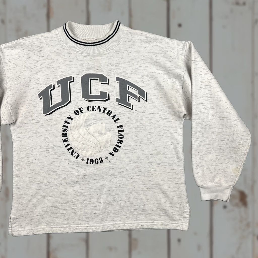 Vintage VINTAGE UCF Sweatshirt M Crew Neck 90s Graphic Print Gray Mens Size US M / EU 48-50 / 2 - 1 Thumbnail