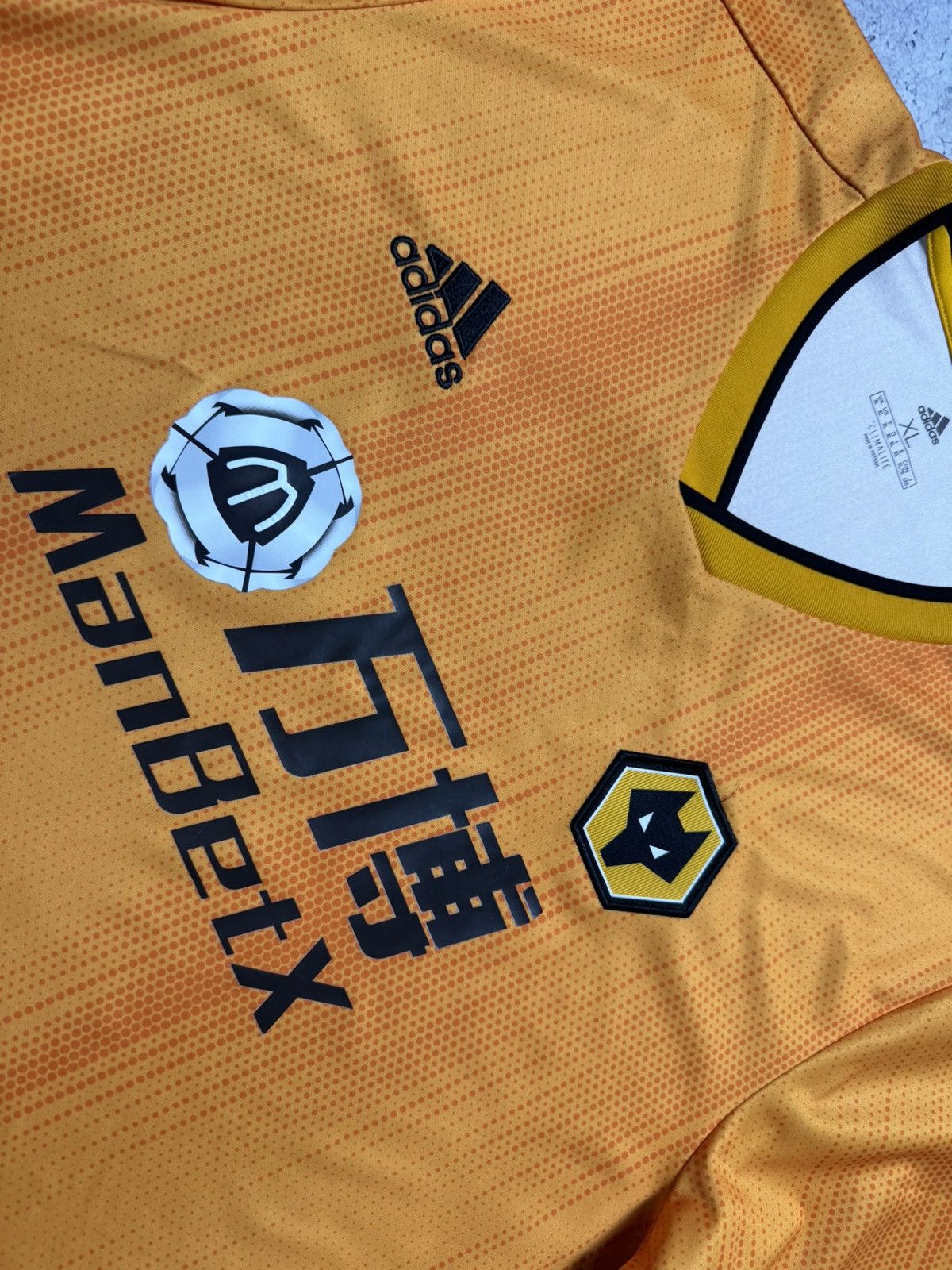 Adidas Adidas FC Wolverhampton 2019/2020 Vintage Soccer Jersey Size US XL / EU 56 / 4 - 5 Thumbnail