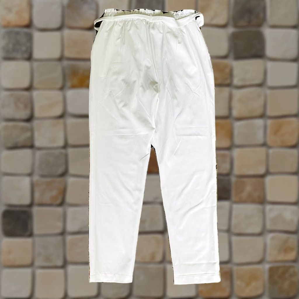 Vintage Revamped Women White Pants Size M NWT RN #142658 Inseam 27” With Belt Strap Size 32" / US 10 / IT 46 - 1 Thumbnail
