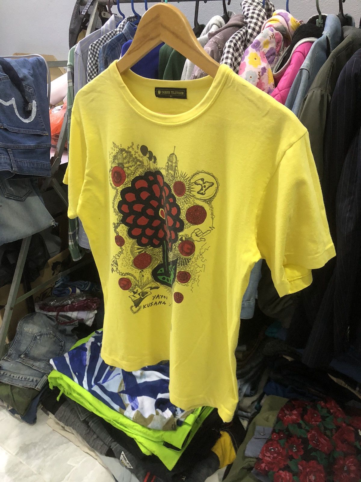 Japanese Brand × Takashi Murakami × Yayoi Kusama Vintage 24 Hours Television Yayoi Kusama Love Forever Shirt Size US S / EU 44-46 / 1 - 2 Thumbnail
