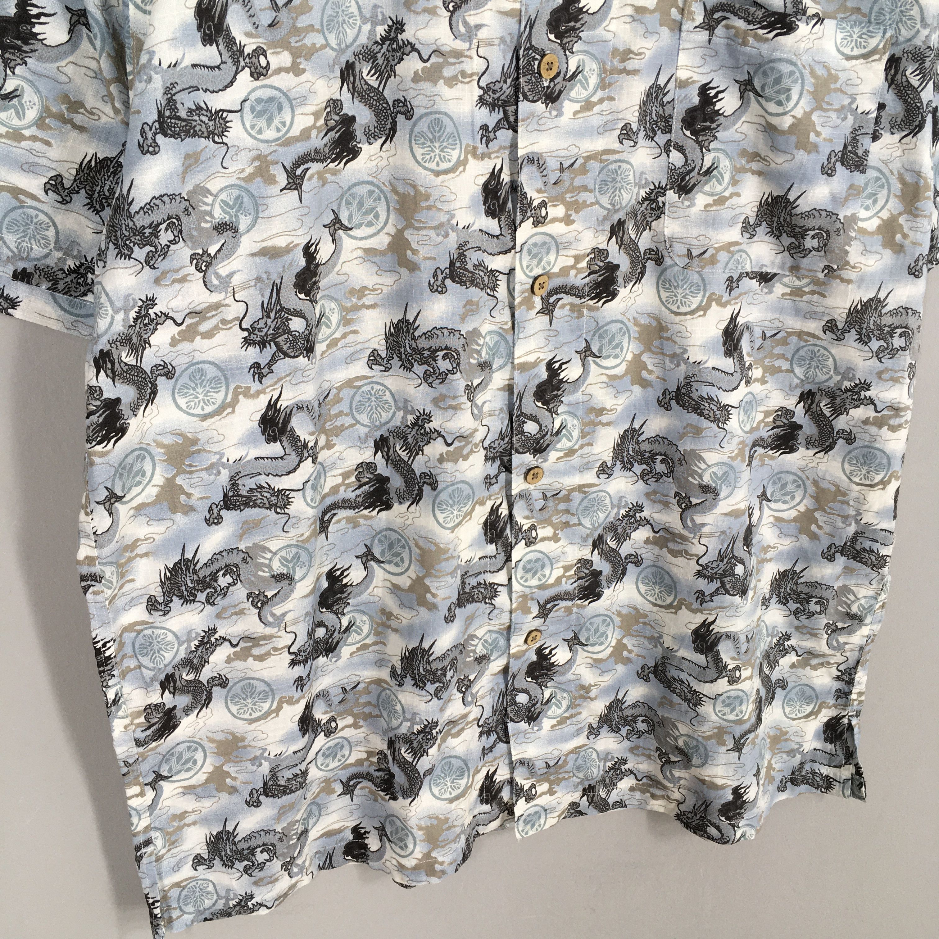 Vintage Vintage Hawaiian Japanese Dragon Raijin Cotton Shirt XLarge Size US XL / EU 56 / 4 - 4 Thumbnail