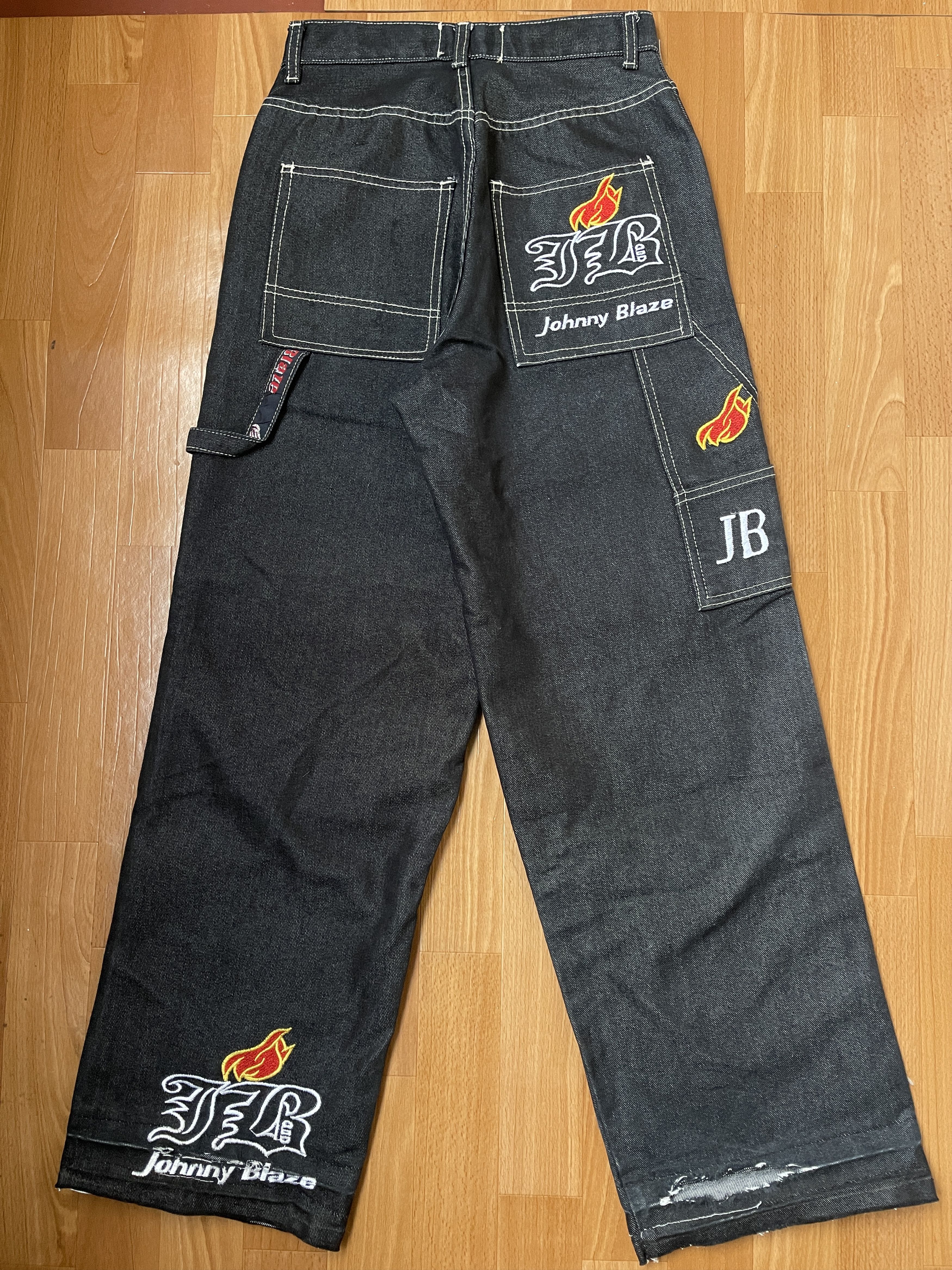 Johnny Blaze jeans shiny metallic silver baggy Wu Wear 26