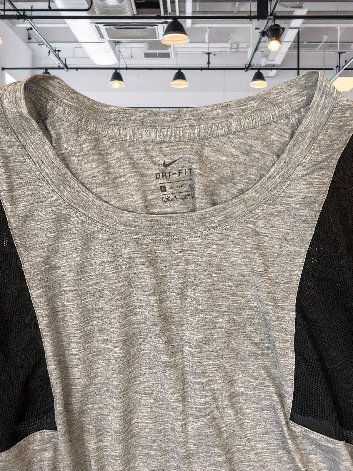 Nike Nike sports tee size XS oversize cut Size S / US 4 / IT 40 - 5 Thumbnail
